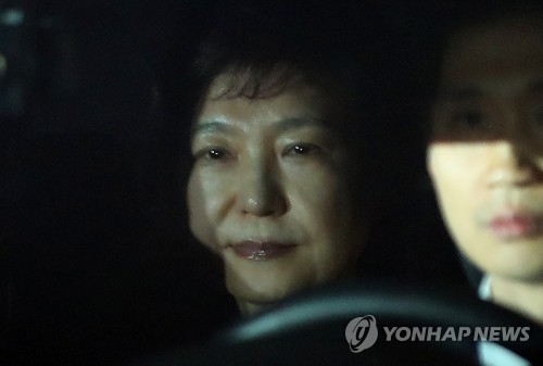 폐족위기 몰린 친박계…"이제는 '옛 친박'으로 형해화" - 1