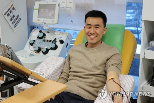 11년간 115회 헌혈한 육군 제23사단 백광현 대위