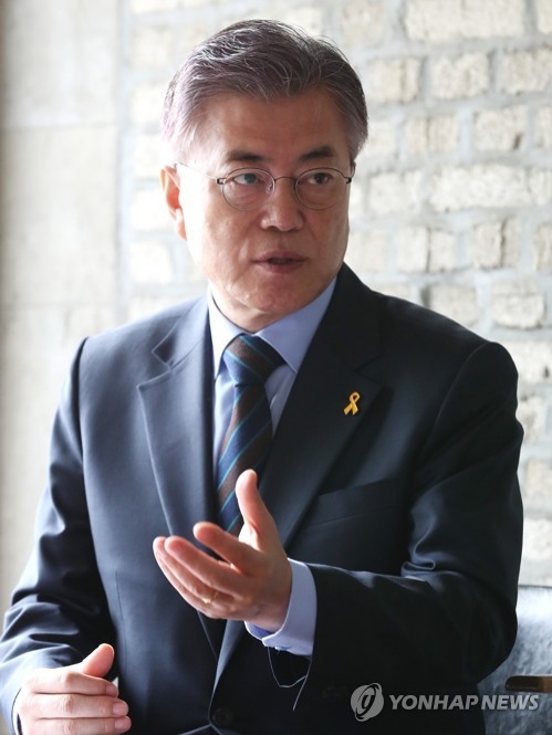 文 "모든 것 걸고 한반도 전쟁 막겠다…집권시 조기방미 협의" - 1