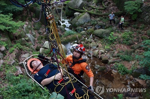 도봉산 산악사고 인명구조 훈련