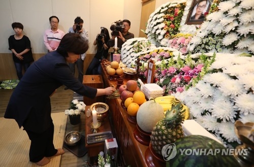 삼성중공업 사고 사망자 빈소 찾은 심상정