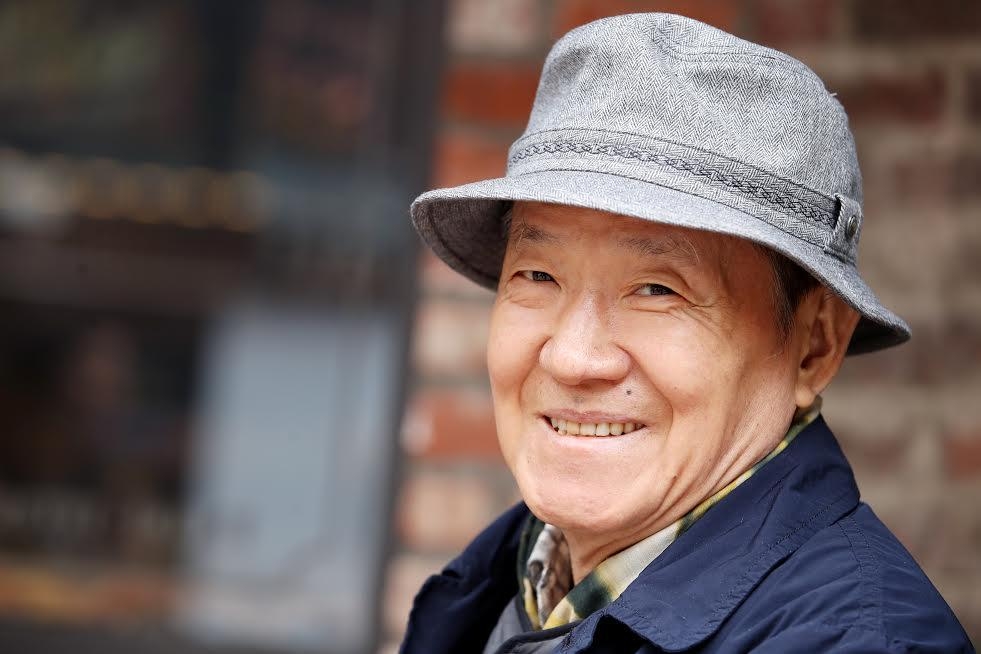 극작가 겸 연출가 오태석