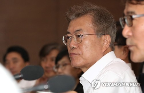 文대통령, '인사논란 양해' 다음날 인선…정면돌파 의지(종합) - 1