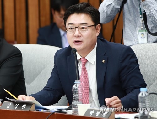 한국당 "文대통령 사드조사 지시, '청문회 방패카드' 아니길" - 1