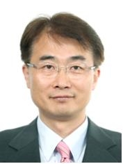 김준환 국정원 2차장…국내 분석파트서 잔뼈 굵은 정보전문가 - 1