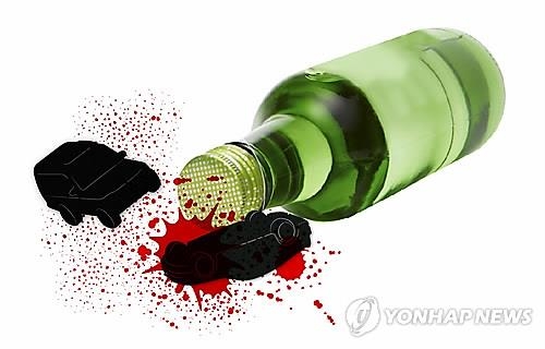 차량 들이받고, 사람 치고…잇단 음주사고로 2명 부상 - 1