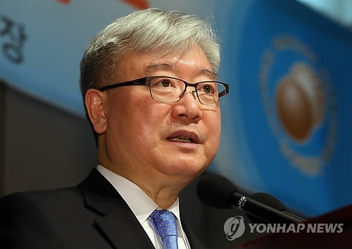 이임사하는 김석동 위원장