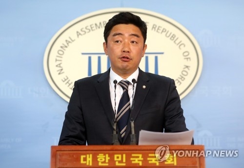 민주 "이혜훈 합리적 소신 높이 평가…협치 물꼬 트길" - 2