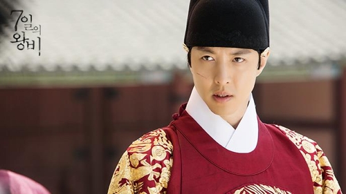 KBS 2TV '7일의 왕비'의 이동건