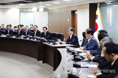 긴급 NSC 소집한 문 대통령