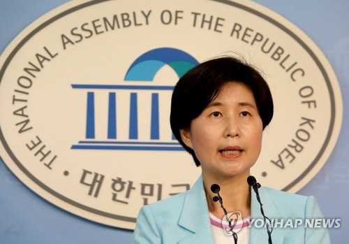 與 "순국선열 헌신·희생 잊어선 안돼…친일 잔재 뿌리뽑아야" - 1