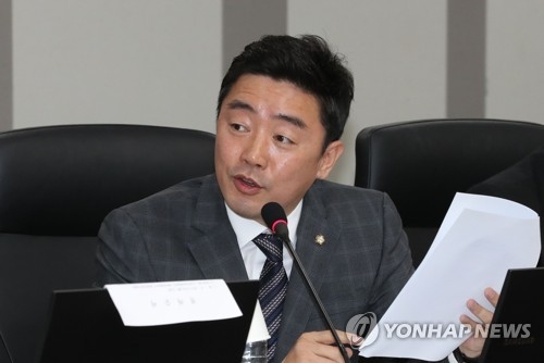 與 "한국당 복귀 상식적 결정…법안·예산도 협조해야" - 1