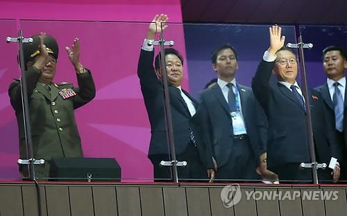 2014년 인천아시안게임에 방남한 황병서·최룡해·김양건(왼쪽부터)