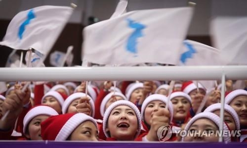 북한 응원단(자료사진)