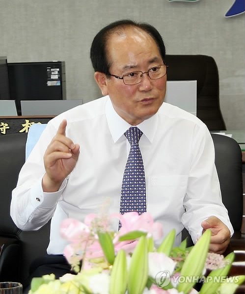 한국당 단양군수 후보에 류한우 군수 선출 - 1