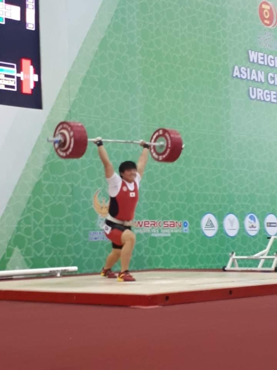 황상운, 아시아주니어역도 은메달 2개