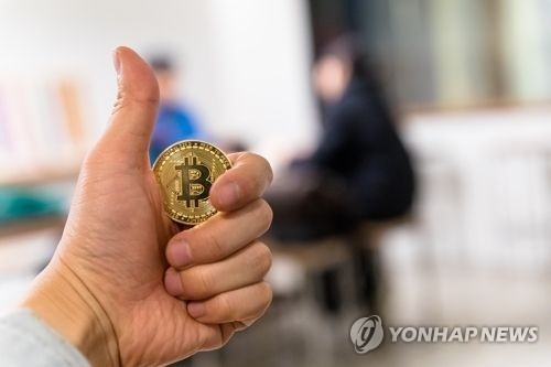 한국으로 몰리는 해외 블록체인 기업…"자금·이용자 확보" - 3