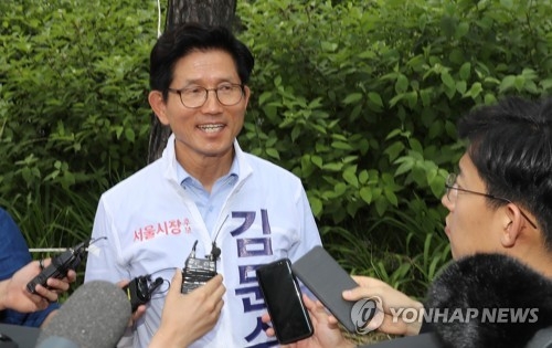 김문수, 안철수와 단일화 "상당히 어려운 지경" - 1