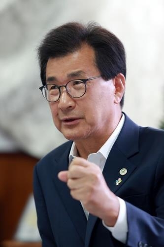 이시종 "폭염 피해 큰 농작물 보상 가능 여부 검토하라" - 1