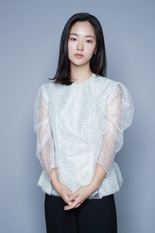 전여빈
