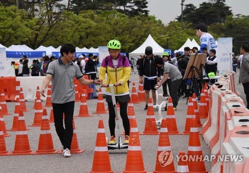 항공시장 장벽 낮추고 통신판매업 신고제 폐지…40개 규제혁신 - 3