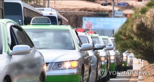 충북 택시 감차 실적 저조…목표대비 감차율 10.6% - 1