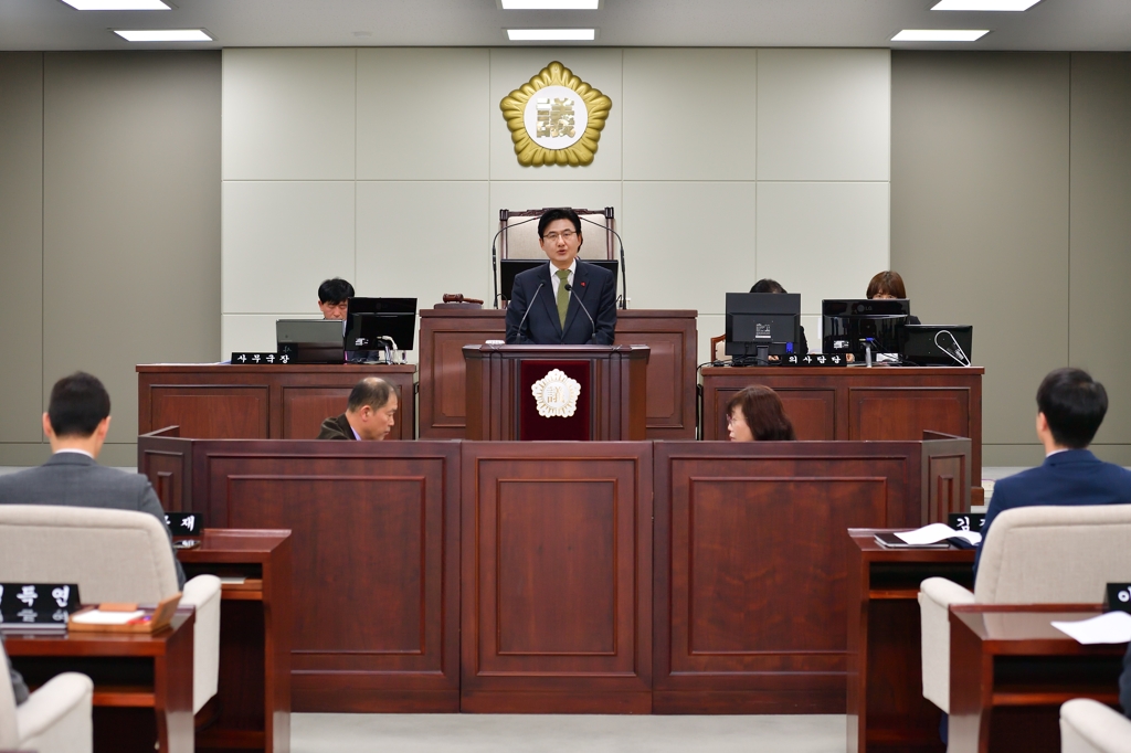 시정연설하는 박성수 송파구청장