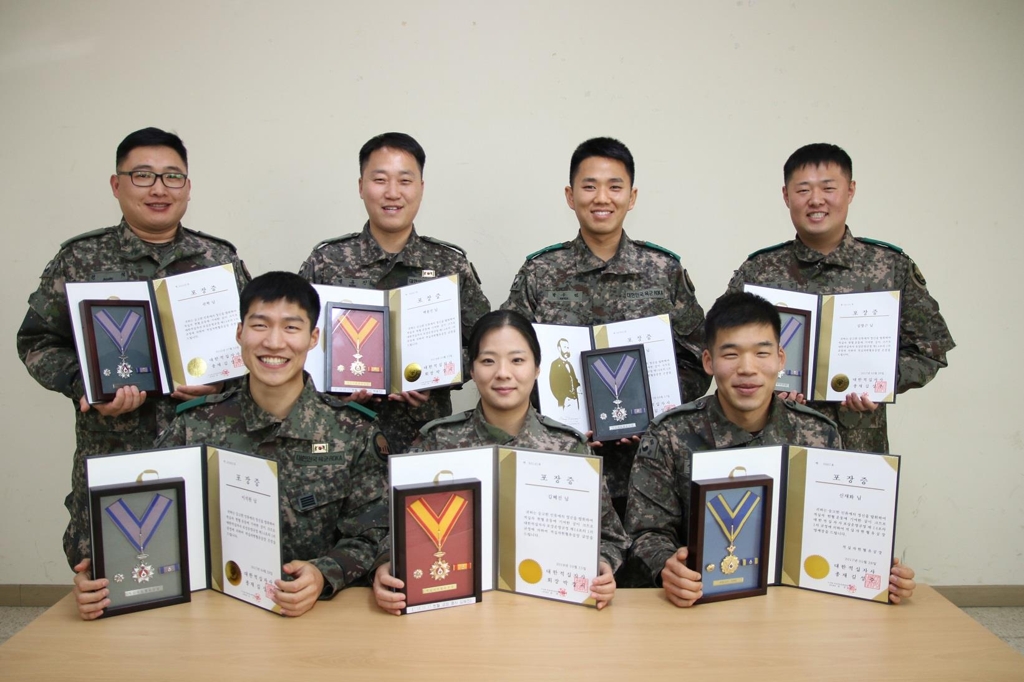 육군 3군단 화생방대대 장병 7명 '헌혈왕'