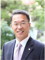 류성룡 충북지방변호사회 신임 회장.