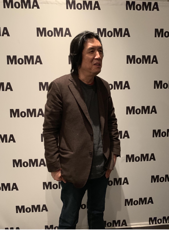뉴욕현대미술관 작품전에 참석한 이창동 감독