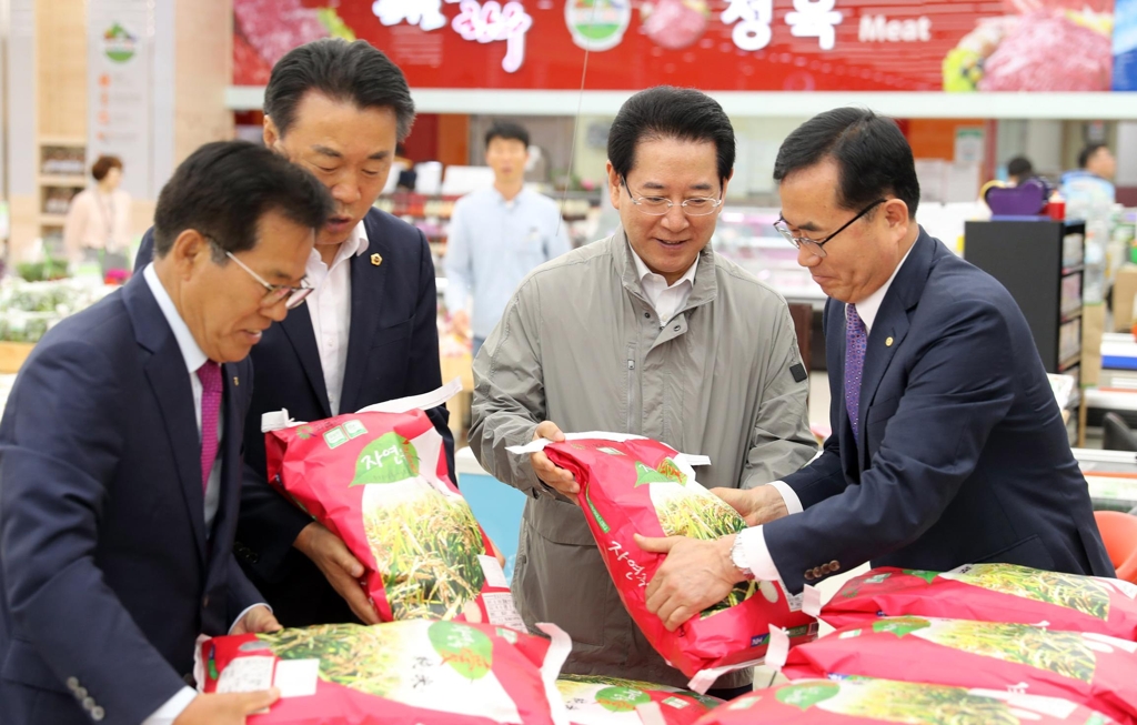 전남도 로컬푸드 직매장 35곳으로 늘린다…공공급식 공급도 확대 - 1