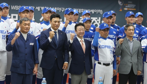 단체 기념사진 촬영