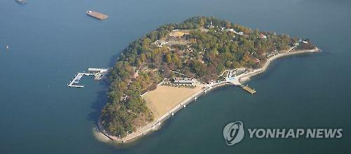 돝섬 전경