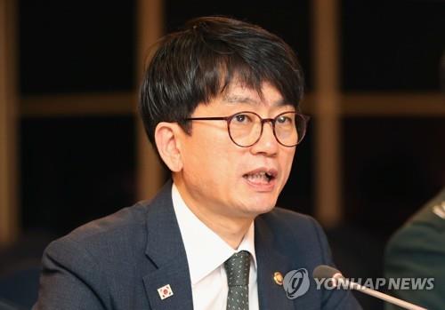 박재민 국방부 차관