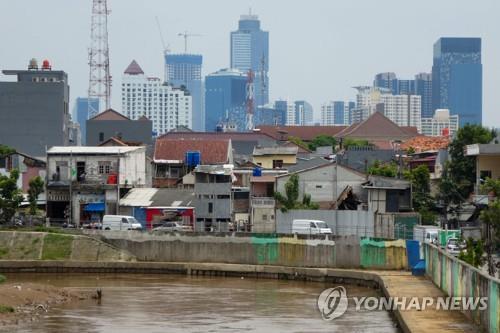 인도네시아 코로나19 사태로 실업자·빈민층 증가