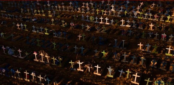 십자가로 가득한 브라질의 공동묘지