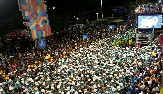 브라질 사우바도르시의 카니발 축제 행렬 [국영 뉴스통신 아젠시아 브라질]