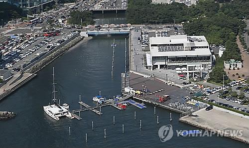더베이101 건물 모습