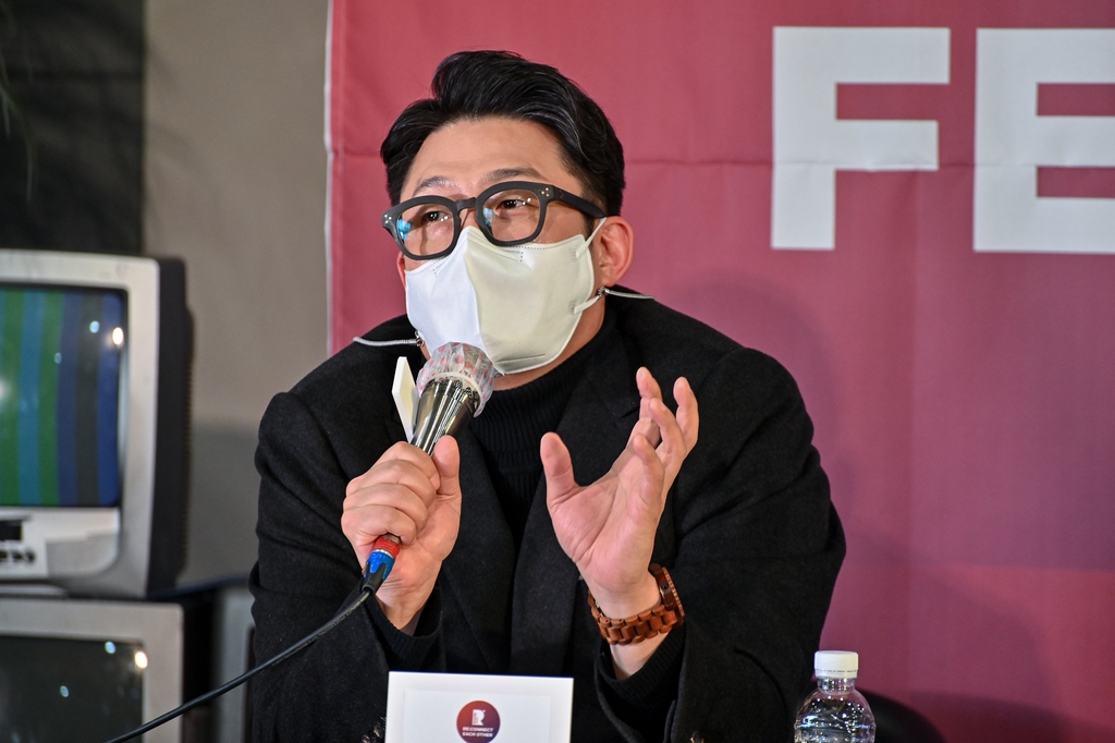가수 겸 프로듀서 김현철