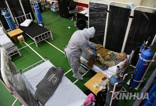 시리아 수도 다마스쿠스의 체육관에 차려진 코로나19 병동