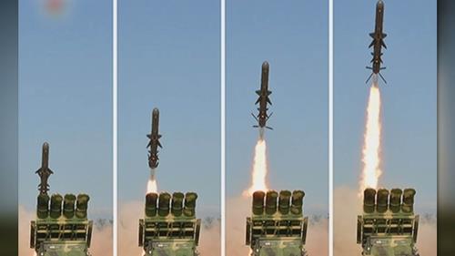 합참 "북한, 동해상으로 미상 발사체 발사"…탄도미사일 가능성