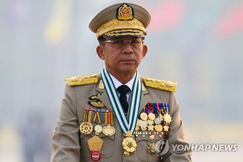 민 아웅 흘라잉 미얀마군 최고사령관 