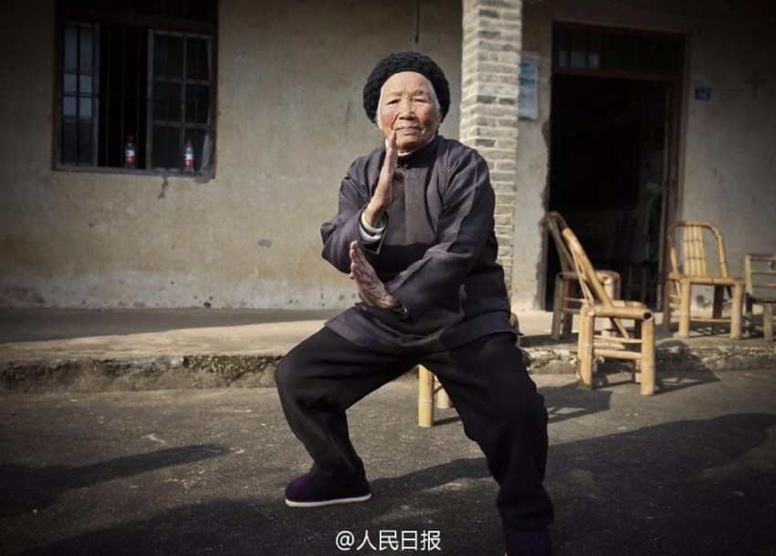 중국 쿵푸 할머니
