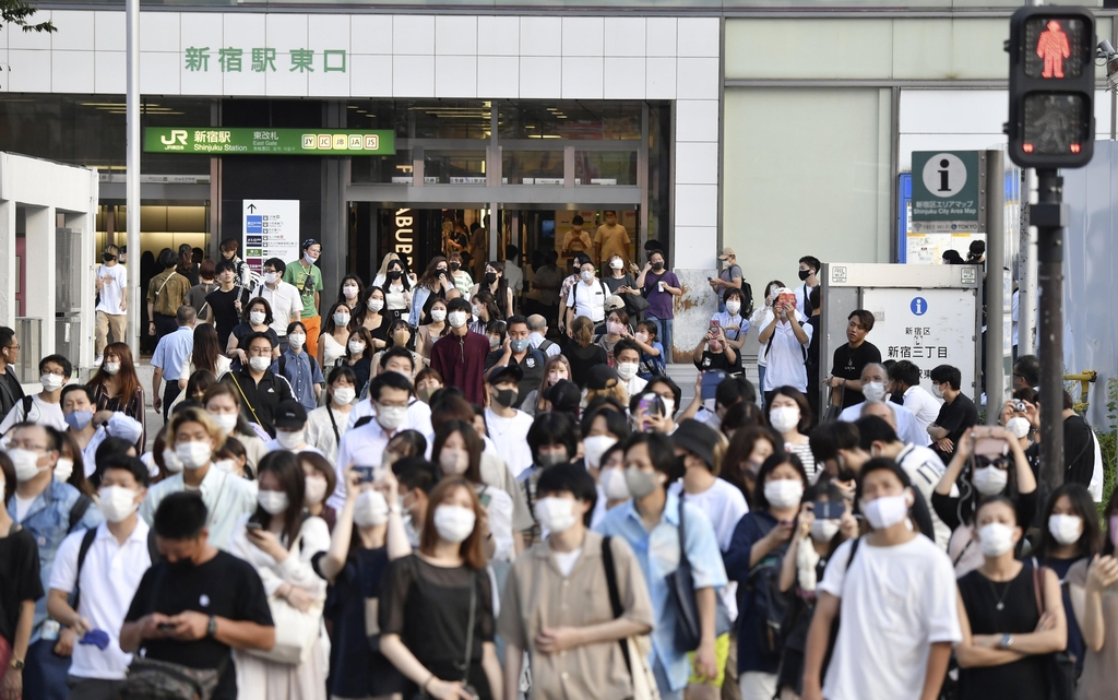 코로나19 긴급사태…도쿄의 인파