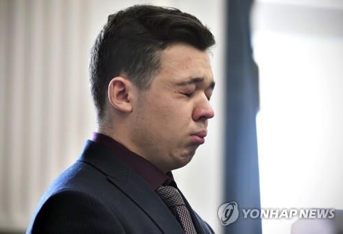 울먹이는 카일 리튼하우스