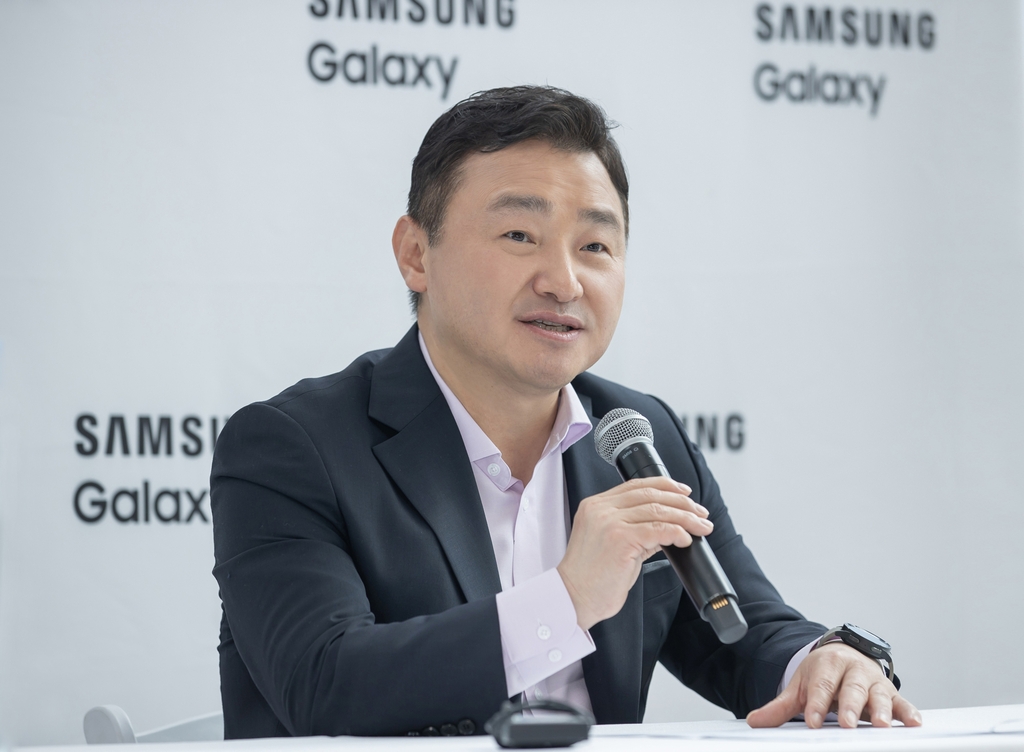 미국 뉴욕에서 기자간담회 하는 노태문 삼성전자 MX 사업부장