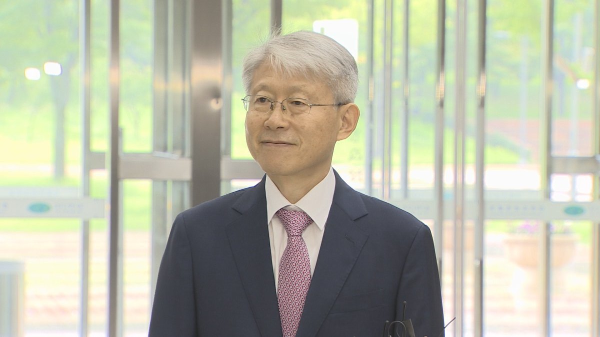 최기영 참여 연구, 부실 의심 학회에 발표 의혹