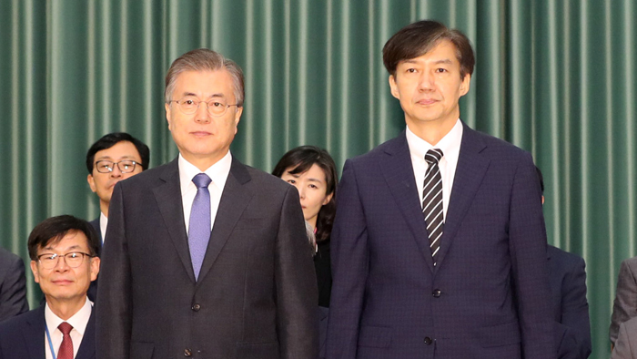 문 대통령, 조국 법무장관 임명…"나쁜 선례 안돼"
