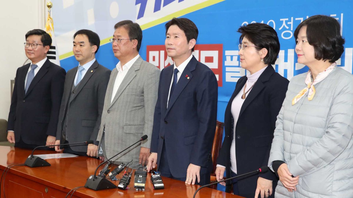 與, 한국당 빼고 '4+1 공조' 가동…단일안 조율