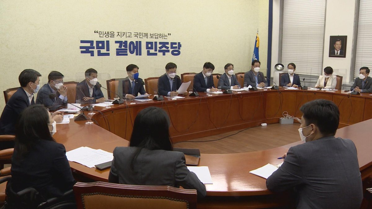 與, 모든 공휴일에 대체공휴 적용추진…"광복절부터 시행"